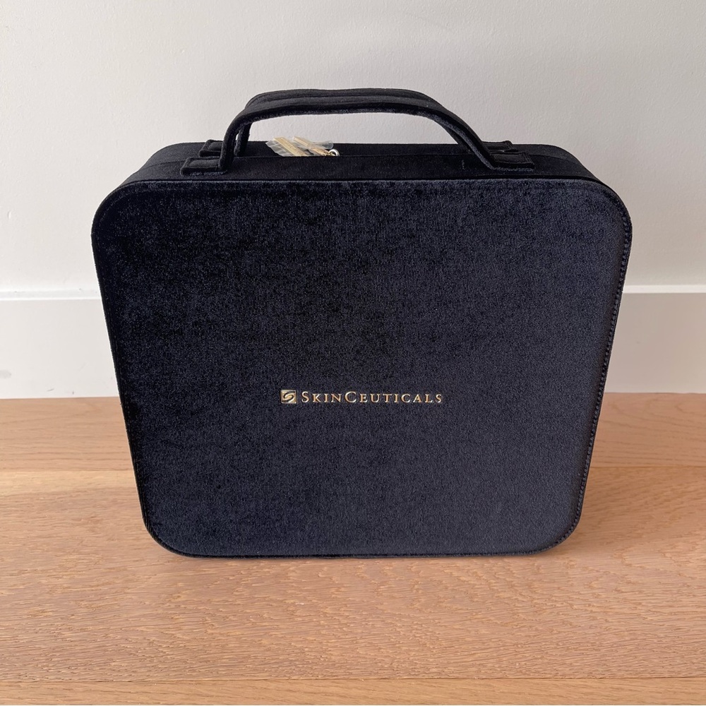 SkinCeuticals Elegant Black Travel or Storage Case
